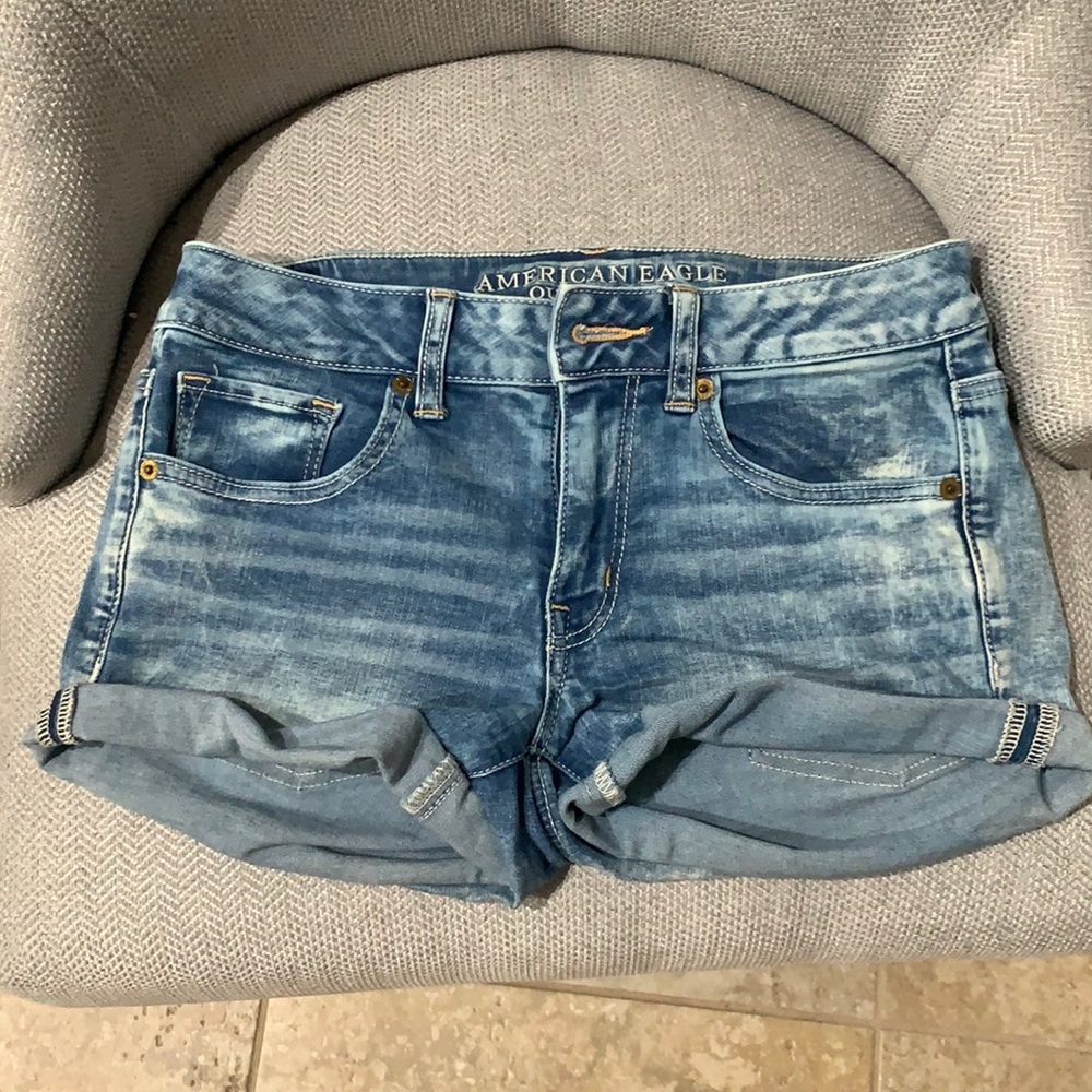 American Eagle Shorts Size 6